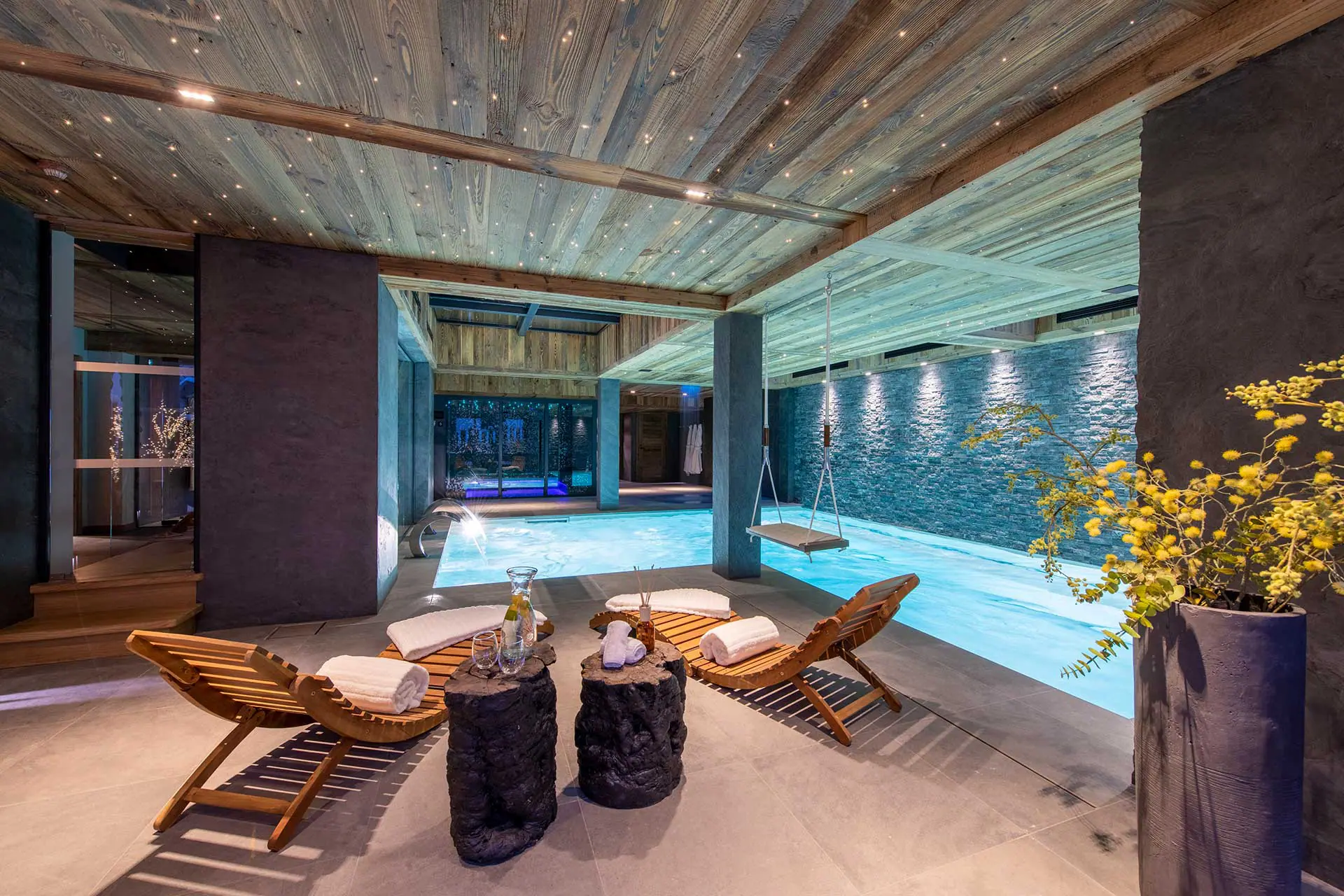 La Maison Pool Loungers